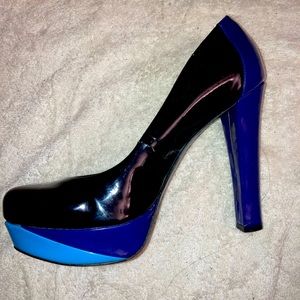 BCBG Paris heels